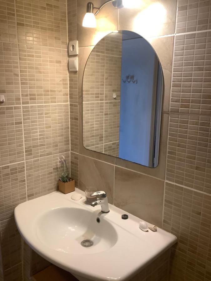 Pitypang Lak Apartment Szigetmonostor Екстериор снимка