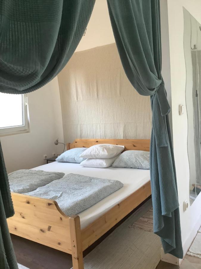 Pitypang Lak Apartment Szigetmonostor Екстериор снимка